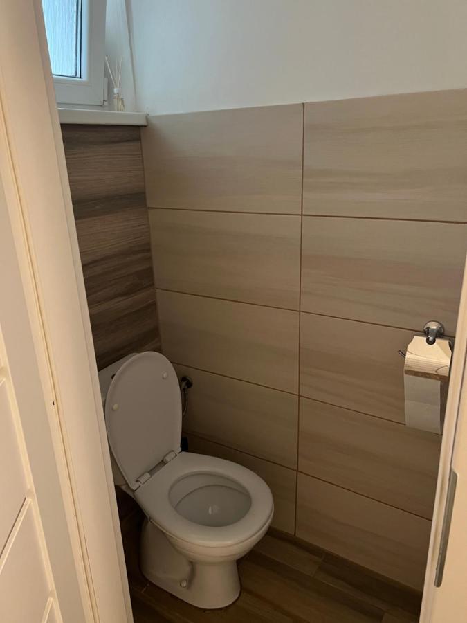 Lovely Flat In The City Center Братислава Экстерьер фото